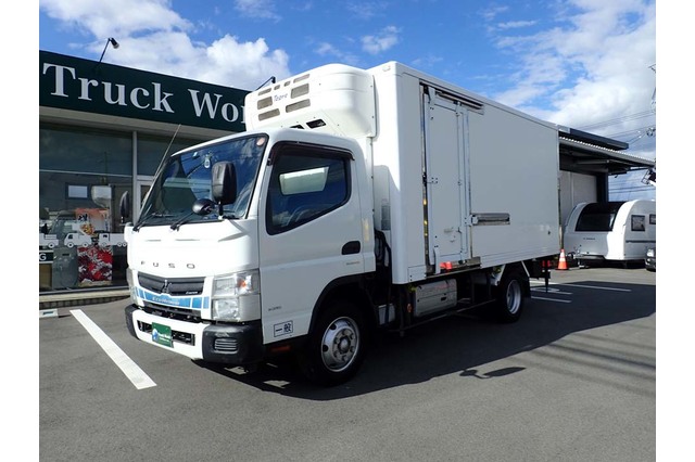 三菱 キャンター 冷凍冷蔵車（3t積） 平成25年式 | 箱車・冷蔵 