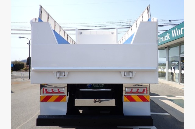 日野　プロフィア　ダンプ（８.３ｔ積・ハイルーフ）　４１０馬力　令和３年式の画像06