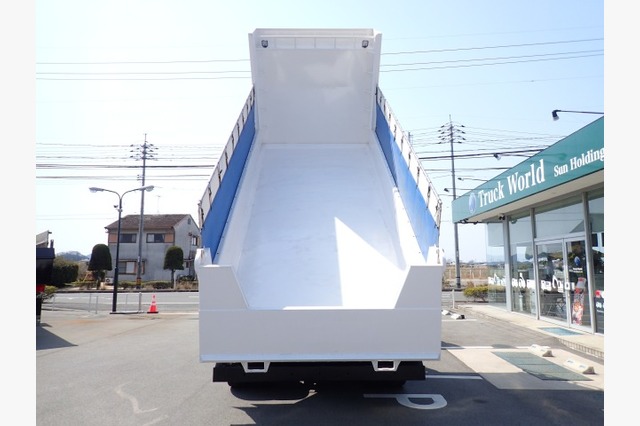 日野　プロフィア　ダンプ（８.３ｔ積・ハイルーフ）　４１０馬力　令和３年式の画像10