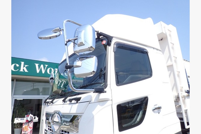 日野　プロフィア　ダンプ（８.３ｔ積・ハイルーフ）　４１０馬力　令和３年式の画像13