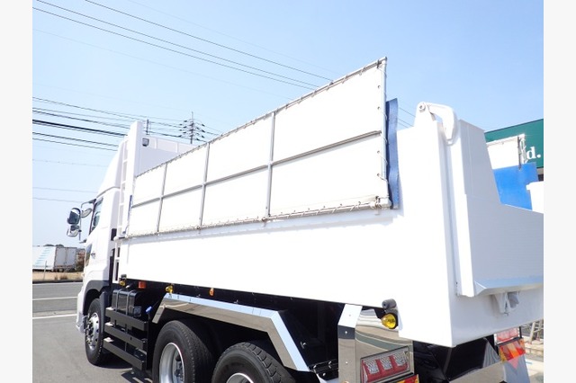 日野　プロフィア　ダンプ（８.３ｔ積・ハイルーフ）　４１０馬力　令和３年式の画像21