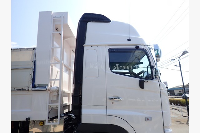 日野　プロフィア　ダンプ（８.３ｔ積・ハイルーフ）　４１０馬力　令和３年式の画像29