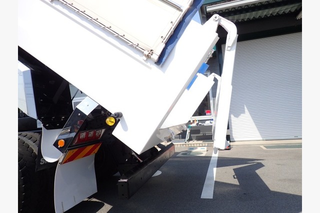 日野　プロフィア　ダンプ（８.３ｔ積・ハイルーフ）　４１０馬力　令和３年式の画像45