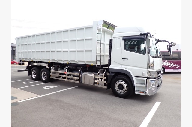 三菱ふそう　スーパーグレート　深ダンプ（１０.６ｔ積・３９㎥）　令和６年式の画像04