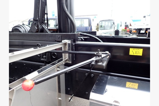 三菱ふそう　スーパーグレート　深ダンプ（１０.６ｔ積・３９㎥）　令和６年式の画像53