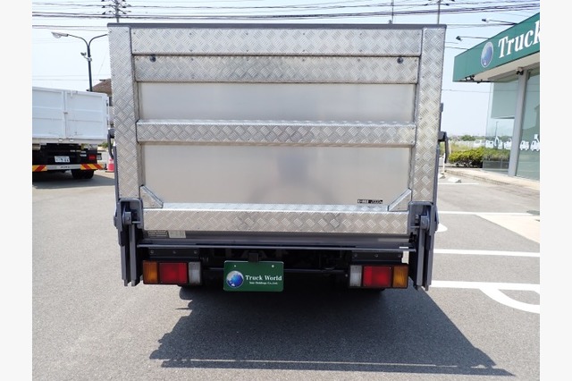 いすゞ　エルフ　ダブルキャブ（２ｔ積・パワーゲート付）　平成２６年式の画像06