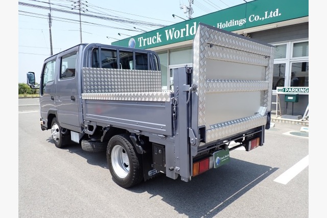 いすゞ　エルフ　ダブルキャブ（２ｔ積・パワーゲート付）　平成２６年式の画像07