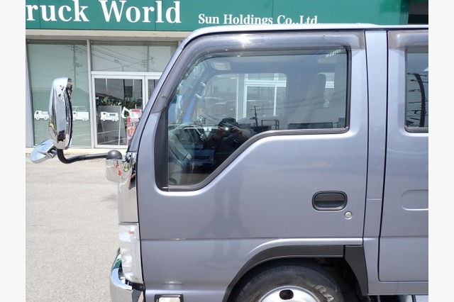 いすゞ　エルフ　ダブルキャブ（２ｔ積・パワーゲート付）　平成２６年式の画像14