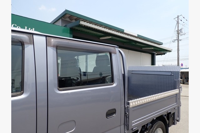 いすゞ　エルフ　ダブルキャブ（２ｔ積・パワーゲート付）　平成２６年式の画像16