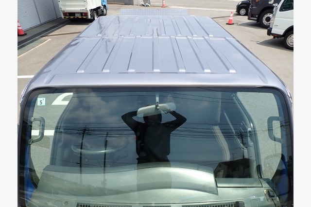 いすゞ　エルフ　ダブルキャブ（２ｔ積・パワーゲート付）　平成２６年式の画像43