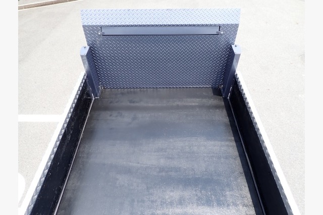 いすゞ　エルフ　ダブルキャブ（２ｔ積・パワーゲート付）　平成２６年式の画像45