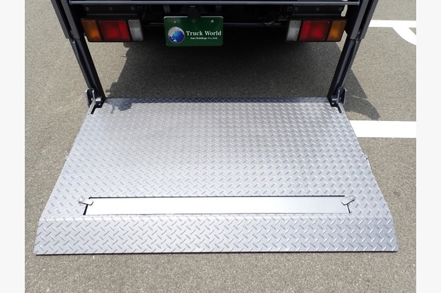 いすゞ　エルフ　ダブルキャブ（２ｔ積・パワーゲート付）　平成２６年式の画像50