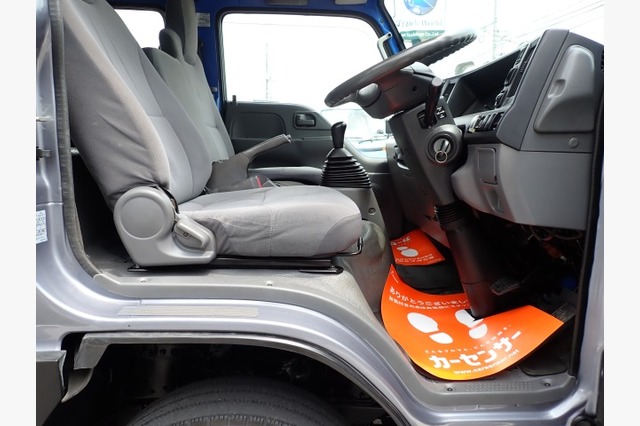 いすゞ　エルフ　ダブルキャブ（２ｔ積・パワーゲート付）　平成２６年式の画像55