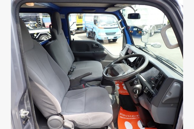 いすゞ　エルフ　ダブルキャブ（２ｔ積・パワーゲート付）　平成２６年式の画像56