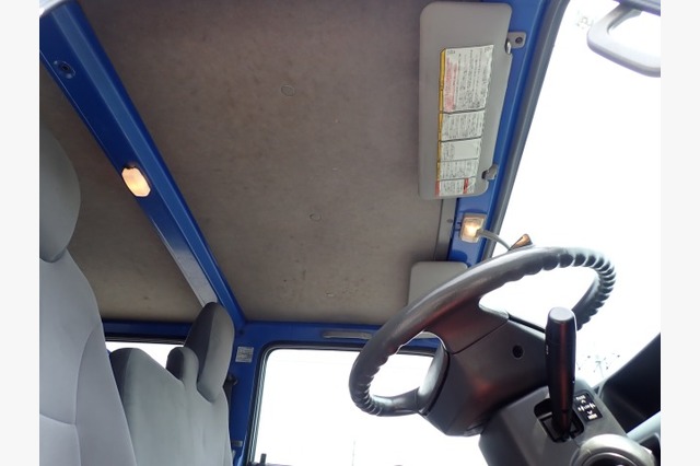 いすゞ　エルフ　ダブルキャブ（２ｔ積・パワーゲート付）　平成２６年式の画像57