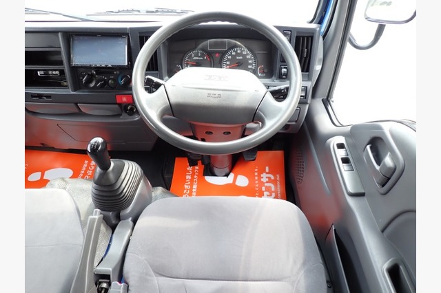 いすゞ　エルフ　ダブルキャブ（２ｔ積・パワーゲート付）　平成２６年式の画像68