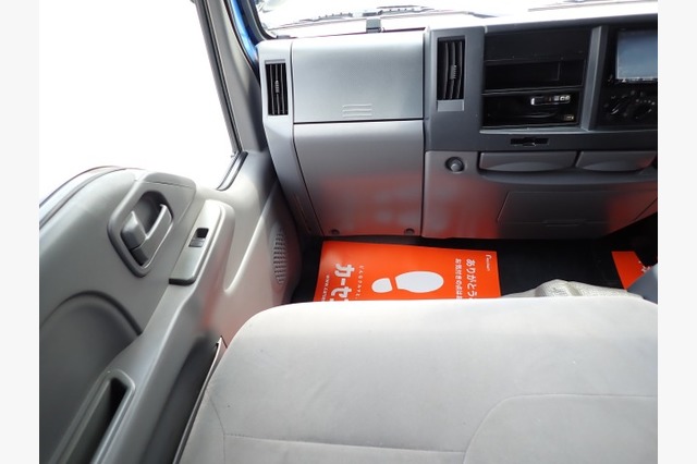 いすゞ　エルフ　ダブルキャブ（２ｔ積・パワーゲート付）　平成２６年式の画像70