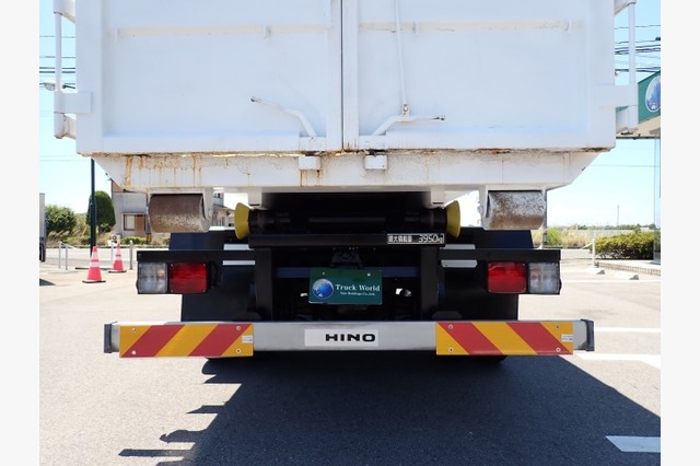 日野　レンジャー　脱着装置付コンテナ専用車（３.９５ｔ積・８.２㎥）　平成２４年式の画像24