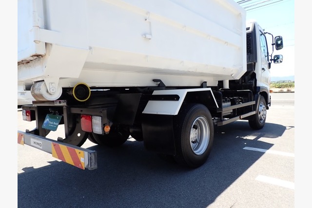 日野　レンジャー　脱着装置付コンテナ専用車（３.９５ｔ積・８.２㎥）　平成２４年式の画像26