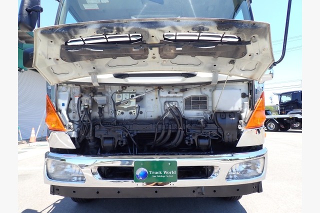 日野　レンジャー　脱着装置付コンテナ専用車（３.９５ｔ積・８.２㎥）　平成２４年式の画像31