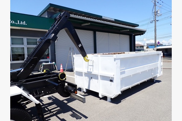 日野　レンジャー　脱着装置付コンテナ専用車（３.９５ｔ積・８.２㎥）　平成２４年式の画像60