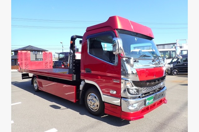 三菱　キャンター・キャリアカー（積載車・２ｔ積）　カスタム　令和３年式の画像03