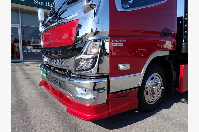 三菱　キャンター・キャリアカー（積載車・２ｔ積）　カスタム　令和３年式の画像13