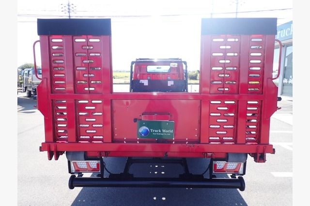 三菱　キャンター・キャリアカー（積載車・２ｔ積）　カスタム　令和３年式の画像20