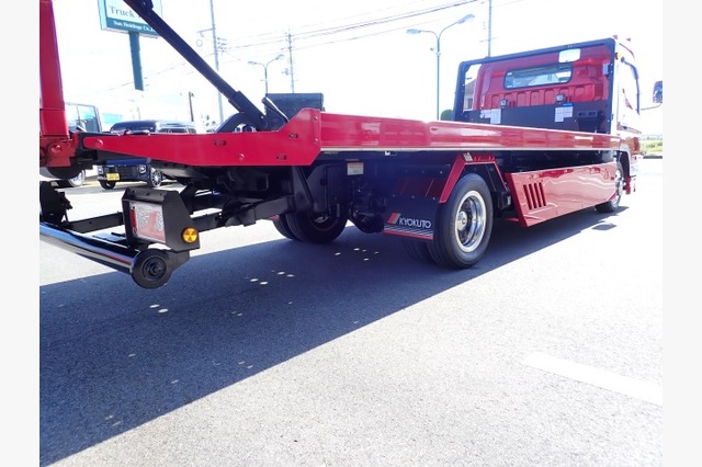 三菱　キャンター・キャリアカー（積載車・２ｔ積）　カスタム　令和３年式の画像23