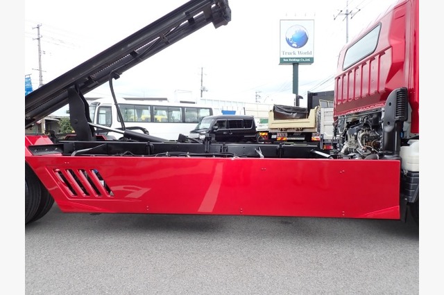 三菱　キャンター・キャリアカー（積載車・２ｔ積）　カスタム　令和３年式の画像39