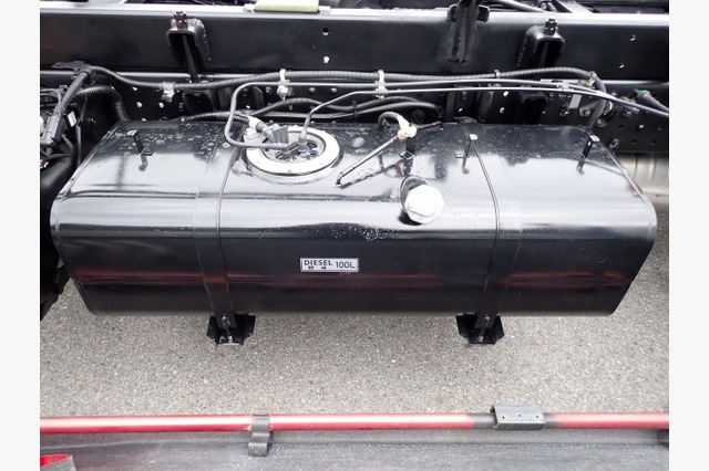 三菱　キャンター・キャリアカー（積載車・２ｔ積）　カスタム　令和３年式の画像41