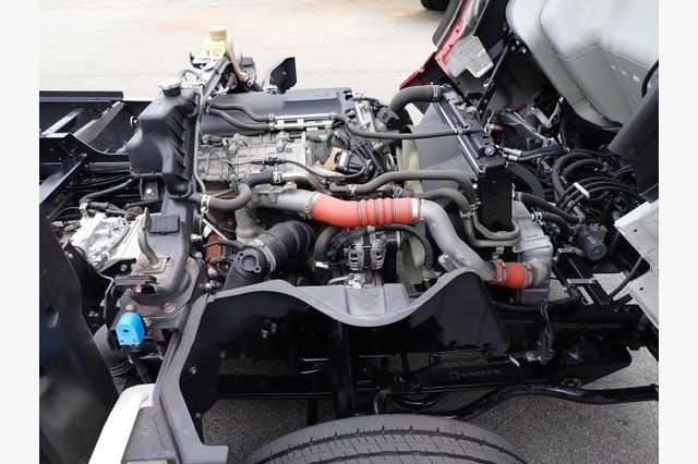 三菱　キャンター・キャリアカー（積載車・２ｔ積）　カスタム　令和３年式の画像49