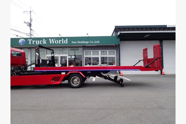 三菱　キャンター・キャリアカー（積載車・２ｔ積）　カスタム　令和３年式の画像54