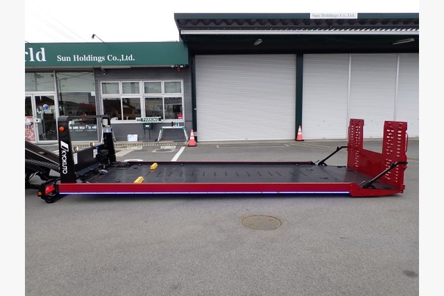 三菱　キャンター・キャリアカー（積載車・２ｔ積）　カスタム　令和３年式の画像56