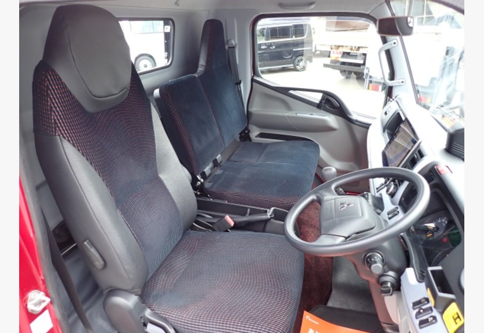 三菱　キャンター・キャリアカー（積載車・２ｔ積）　カスタム　令和３年式の画像62