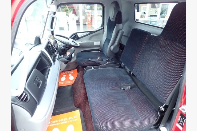 三菱　キャンター・キャリアカー（積載車・２ｔ積）　カスタム　令和３年式の画像67