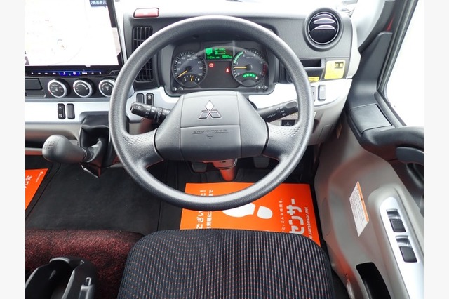 三菱　キャンター・キャリアカー（積載車・２ｔ積）　カスタム　令和３年式の画像69