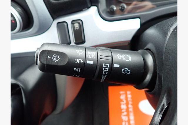 三菱　キャンター・キャリアカー（積載車・２ｔ積）　カスタム　令和３年式の画像75