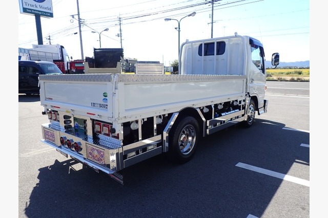 三菱ふそう　キャンター　平ボディ（１.５ｔ積）　平成２５年式の画像05