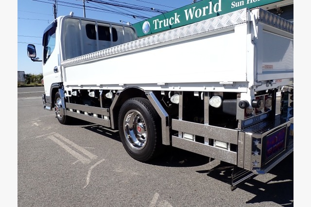 三菱ふそう　キャンター　平ボディ（１.５ｔ積）　平成２５年式の画像19