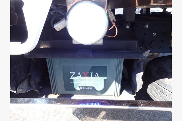 三菱ふそう　キャンター　平ボディ（１.５ｔ積）　平成２５年式の画像37