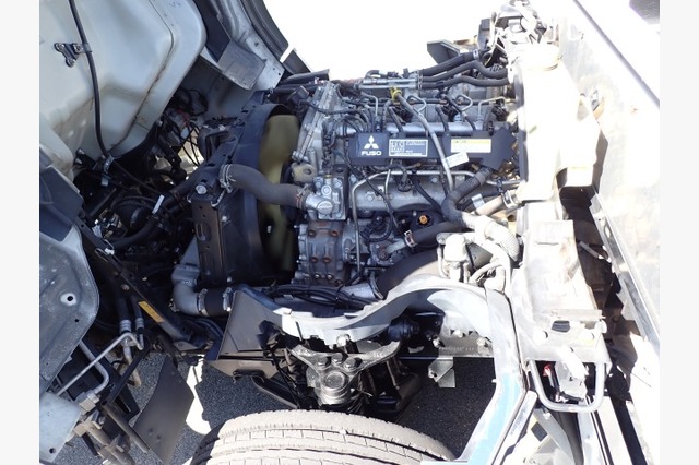 三菱ふそう　キャンター　平ボディ（１.５ｔ積）　平成２５年式の画像50