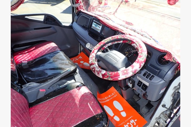 三菱ふそう　キャンター　平ボディ（１.５ｔ積）　平成２５年式の画像59