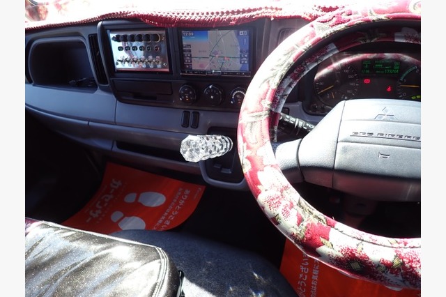 三菱ふそう　キャンター　平ボディ（１.５ｔ積）　平成２５年式の画像67