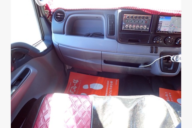 三菱ふそう　キャンター　平ボディ（１.５ｔ積）　平成２５年式の画像68