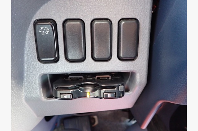 三菱ふそう　キャンター　平ボディ（１.５ｔ積）　平成２５年式の画像72