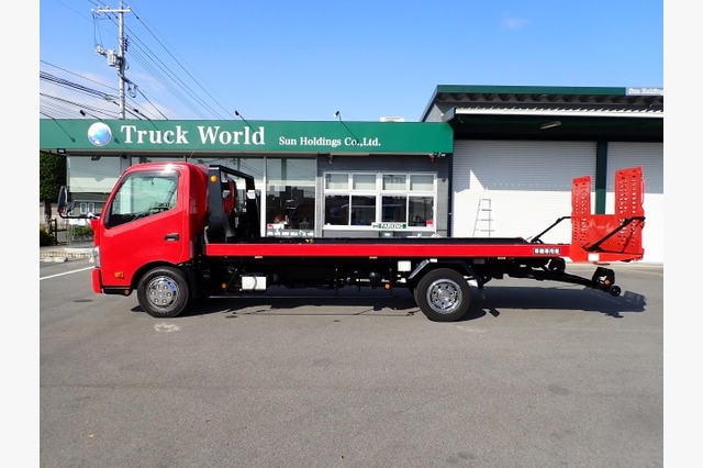 日野　デュトロ・キャリアカー（積載車・３ｔ積）　ハイグレード　令和１年式の画像01